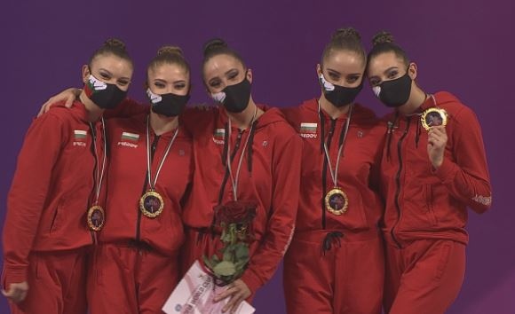 Ансамбълът ни по художествена гимнастика записа исторически успех на Световната